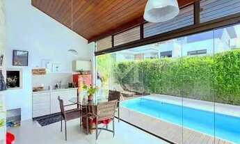 Imagem 6: Casa à venda no Campeche, Florianópolis, em condomínio com 5 suítes e lazer completo