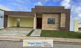 Imagem: Casa em condomínio pé na areia