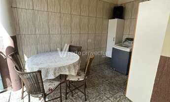 Imagem 6: Casa com 3 Dormitórios e Churrasqueira a venda