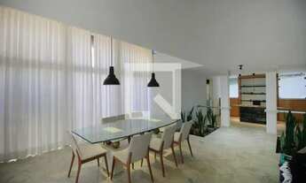 Imagem 2: Casa à Venda - Bandeirantes, 5 Quartos, 800 m2