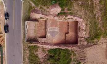 Imagem 7: Terreno à venda com terraplenagem feita, projetos aprovados, incluso ferro para o muro de