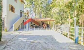 Imagem: Sobrado em Rua Alberto Otto - Santa Cândida