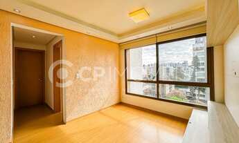 Imagem 2: Apartamento com 2 dormitórios e 1 vaga à venda no bairro Passo da Areia em Porto Alegre co