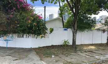 Imagem 2: Casa para Venda em Recife, Encruzilhada, 3 dormitórios, 1 suíte, 2 banheiros, 3 vagas