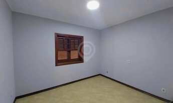 Imagem 7: Casa de rua - / Residencial / Jardim de Lucca