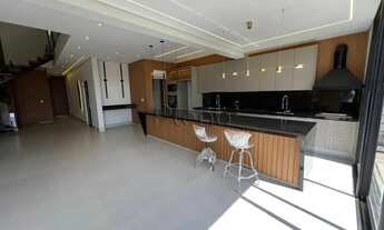 Imagem 7: Sobrado à venda em Indaiatuba, Jardins Di Roma, com 4 suítes, com 256 m²