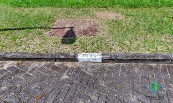 Imagem 2: Lote/Terreno para venda tem 882 metros quadrados no Costão Golf Ville - Florianópolis - SC