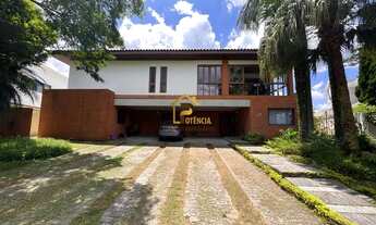 Imagem: Santana de Parnaíba - Casa Padrão - Alphaville