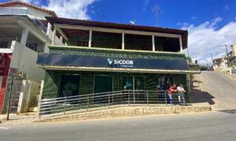 Imagem 5: Imóvel comercial no centro de Santa Maria do Suaçui - melhor local da cidade