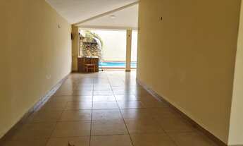 Imagem 3: Casa com 3 suítes em 2 lotes