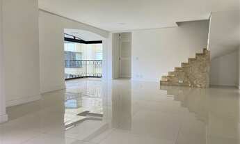 Imagem 5: Cobertura reformada, pronta para morar na melhor localização de moema Pássaros!!