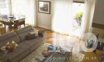 Imagem: Charmoso condomínio muito arborizado