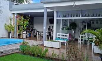 Imagem: Casa para venda com 4/4 quartos, 2 suites