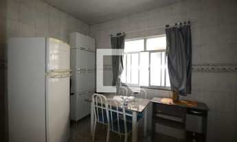 Imagem 7: Casa para Aluguel - Irajá, 1 Quarto, 300 m2