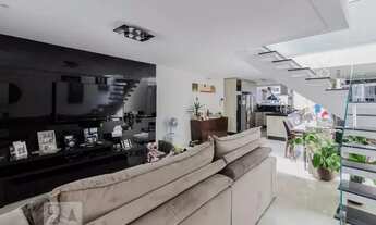 Imagem 2: Cód.: 13479 - Casa de 255m² com 03 dormitórios e planejados com piscina, 03 vagas de garag