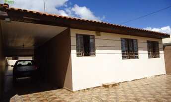 Imagem 2: Excelente Casa térrea com Edícula na região do Guaraituba em Colombo