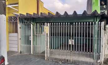 Imagem: Casa 3 cômodos Edícula nos fundos Bairro