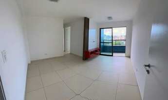 Imagem 2: IR-APT para venda possui 61 M2 com 3Qts, 1St, 1Vg, Sul (de frente à avenida) e Elevador In