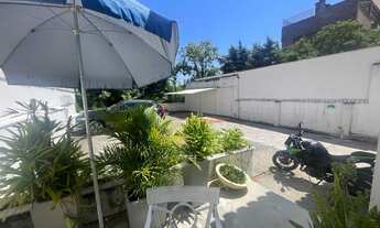 Imagem 6: Casa comercial no bairro Auxiliadora com 10 vagas, sendo 3 vagas frontais, em localização