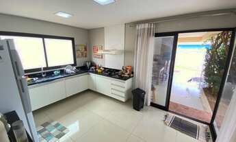 Imagem 6: Casa para venda no condomínio Belvedere com 299 ,89m2 de AC e 607,27 de terreno, com 4 suí