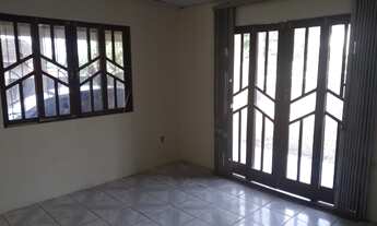 Imagem 2: Casa para venda com 3 quartos em Jardim Santa Teresa - Mogi das Cruzes - SP