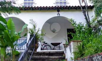 Imagem 2: Excelente casa em Santa Teresa com 405 m ²