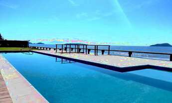 Imagem: Casa de alto padrão mobiliada em condomínio