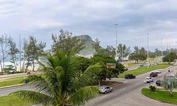 Imagem 2: Apartamento para aluguel e venda com 300 metros quadrados com 4 quartos