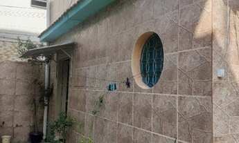 Imagem: Excelente Casa de Vila com 02 Quartos Quintal