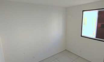 Imagem 6: Apartamento com dois quartos e móveis planejados para repasse