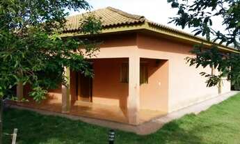 Imagem 2: Casa próximo ao rio / Casa Grande e Carvalho