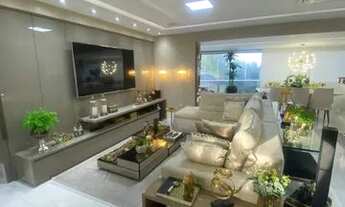 Imagem 2: Apartamento finamente decorado vista mar, planta com 3 suítes +gabinete, podendo reverter