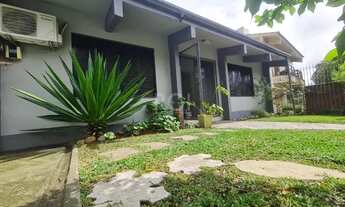 Imagem: Casa para Venda - 278m², 6 dormitórios