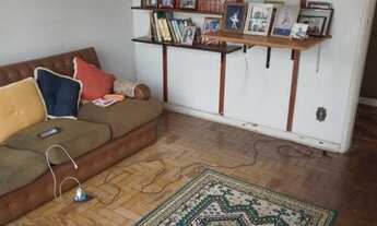 Imagem 3: Casa para venda possui 275 metros quadrados com 3 quartos em Centro - São José dos Campos