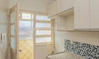 Imagem 6: PORTO ALEGRE - Apartamento Padrão - Partenon