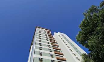 Imagem 2: Apto. nos Aflitos, nasc, 70 m², 3 quartos, Suite + 2 Banheiros : social e serv. varanda