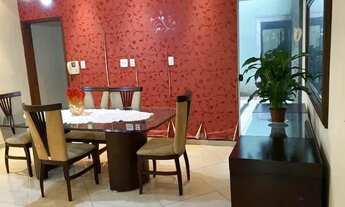 Imagem 2: Sobrado venda possui 200 m² com 3 dormitórios e 4 W.C. em Vila Camilópolis - Santo André