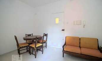 Imagem 5: Apartamento para Aluguel - Petrópolis, 2 Quartos, 68 m2