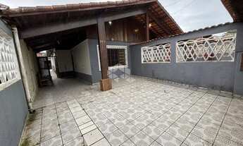 Imagem 2: Casa a venda em Mongagua, com 3 quartos, area de convicencia e 2 vagas