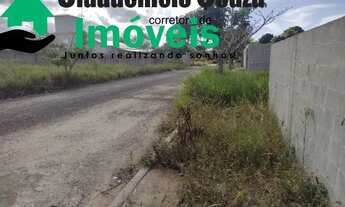 Imagem 3: Casa à venda em Fundão-ES: 2 quartos, 1 suíte, 1 sala, 2 banheiros, 4 vagas de garagem, 12