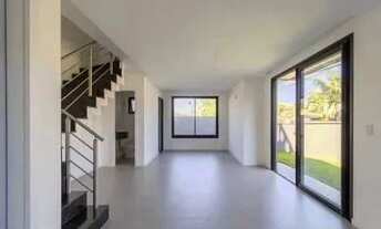 Imagem 3: Sobrado de esquina a venda no Pilarzinho