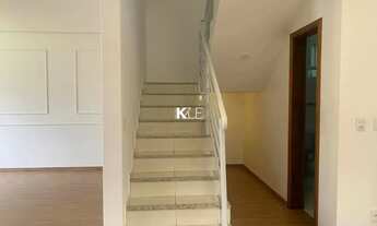 Imagem 5: Imóvel para aluguel tem 177 metros quadrados com 3 quartos em Balneário - Florianópolis