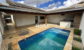 Imagem 2: Casa residencial disponível para Locação no bairro Jardim Europa em Uberlândia-MG