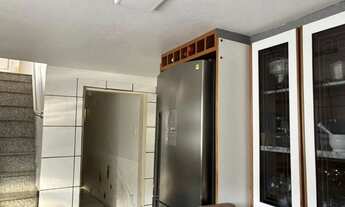 Imagem 5: Casa com 4 quartos em Florianópolis