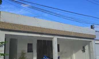 Imagem: Alugo casa no Cond Alto de Pinheiros