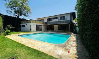 Imagem: Casa à venda, 6 quartos, 2 suítes, 10