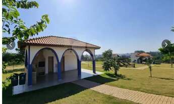 Imagem 3: Casa à venda com 3 quartos, sendo 1 suíte, no condomínio Residencial Jardim, Sorocaba - SP