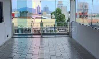 Imagem: Amplo apartamento com dois dormitórios