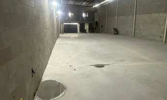 Imagem 2: GALPÃO para aluguel tem 387 metros quadrados em Madureira