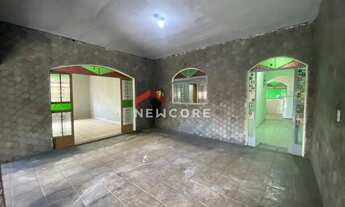 Imagem 2: Casa em Rua Quinze - Tropical - Contagem/MG